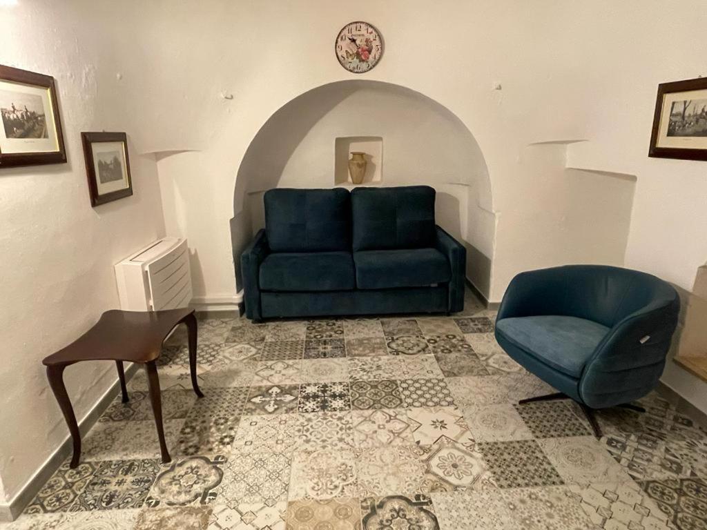 プティニャーノ Trulli Uliviヴィラ エクステリア 写真